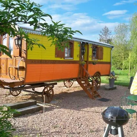 Le De Pommette Et Billy